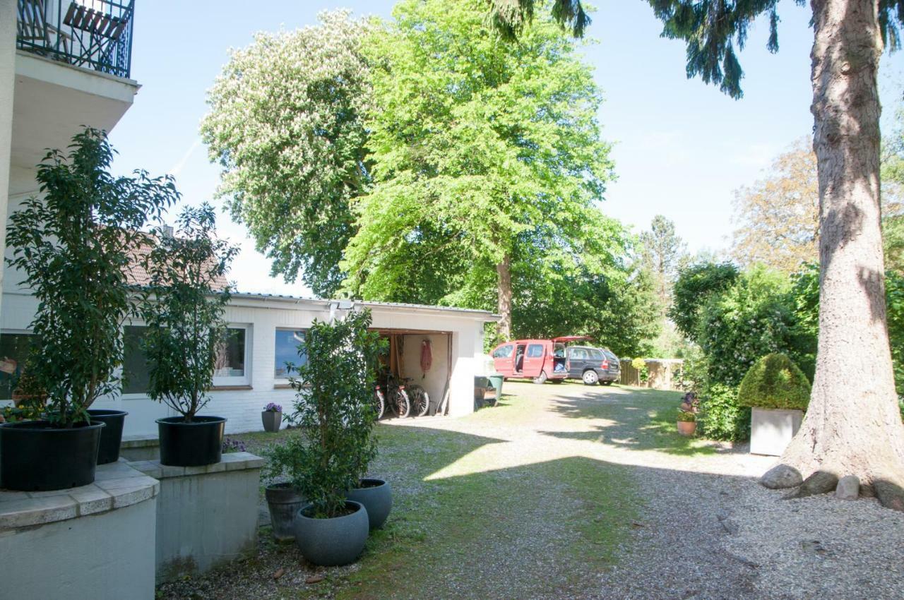 Villa Amalia Eutin Exterior photo